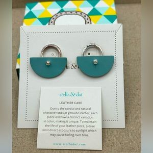 STELLA & DOT: Color Pop Front Facing Hoops Silver - Reversible Leather Earring